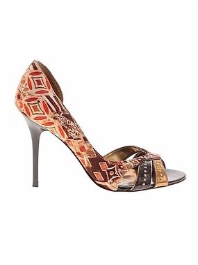 GUESS ~ Brown, Orange and Gold 4.5” Peep Toe Heels w/Brass Embellishments size 9